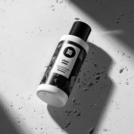 wa[shed] clean slate detoxifying shampoo 100ml